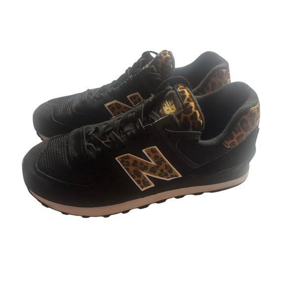 New Balance 574 Leopard Sneakers Womens 7 Cheetah Suede WL574JO2 Black Shoes - Picture 2 of 7